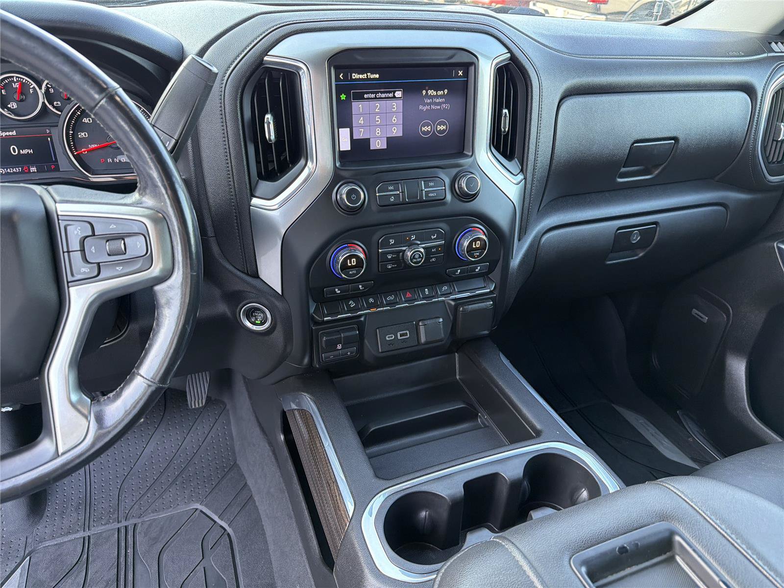 Used 2019 Chevrolet Silverado 1500 LT Trail Boss AWD/4WD image 27