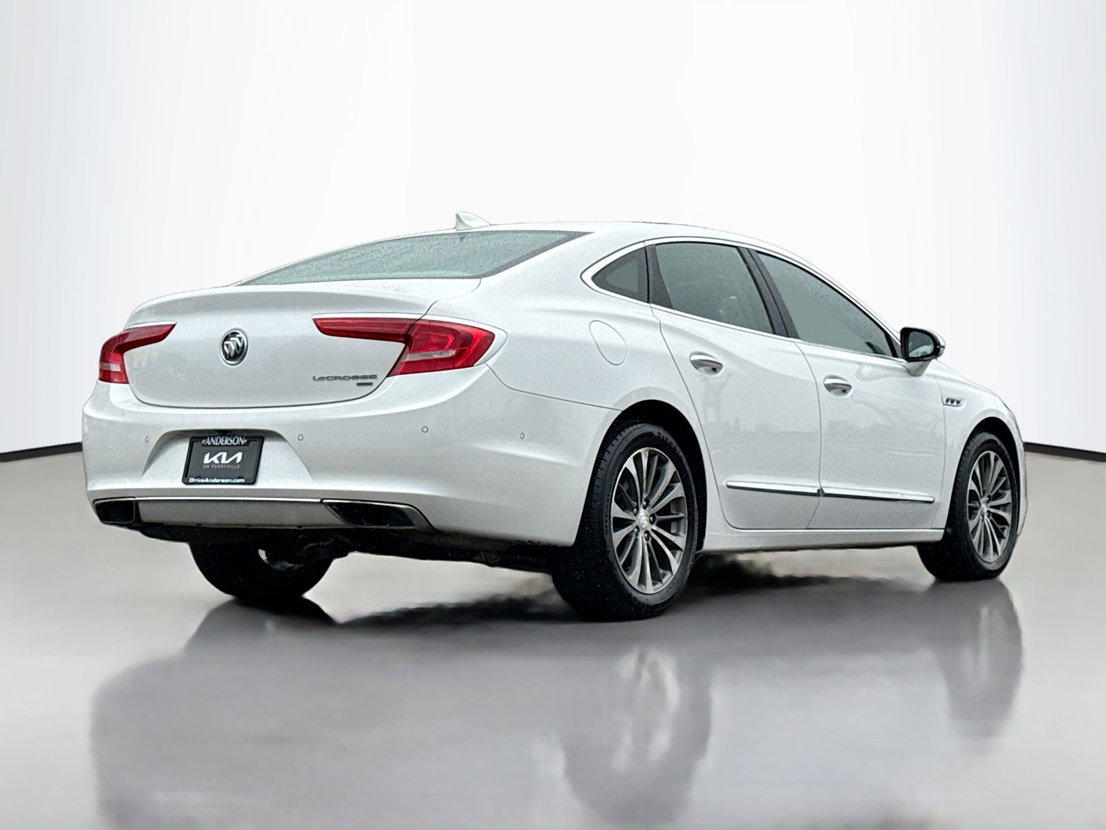 Used 2019 Buick LaCrosse Premium w/ Driver Confidence Package II AWD/4WD image 2