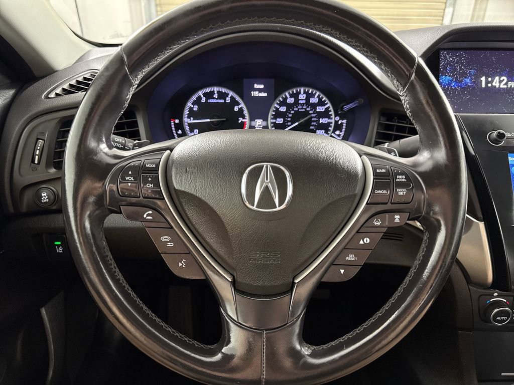 Used 2020 Acura ILX w/ Premium Package FWD image 13
