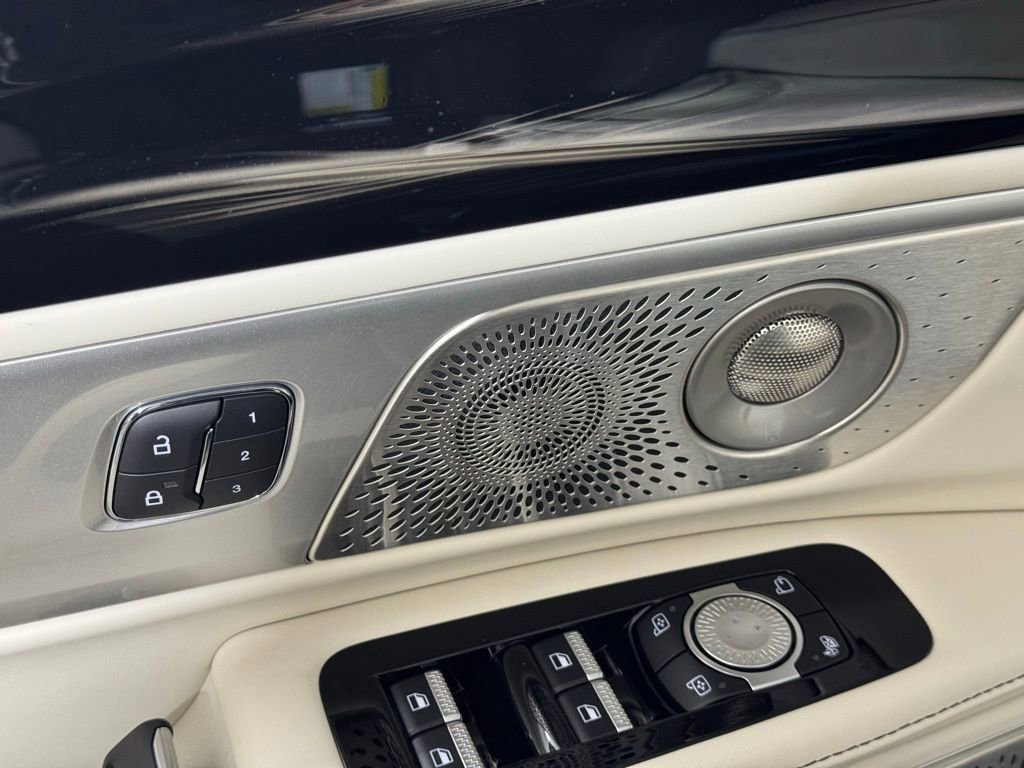 New 2026 Lincoln Nautilus Black Label AWD/4WD image 17