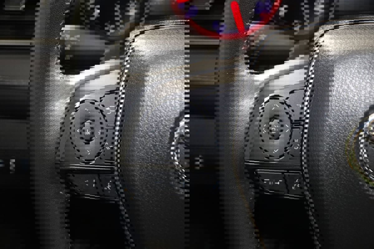 Used 2021 Toyota Camry XSE FWD image 34