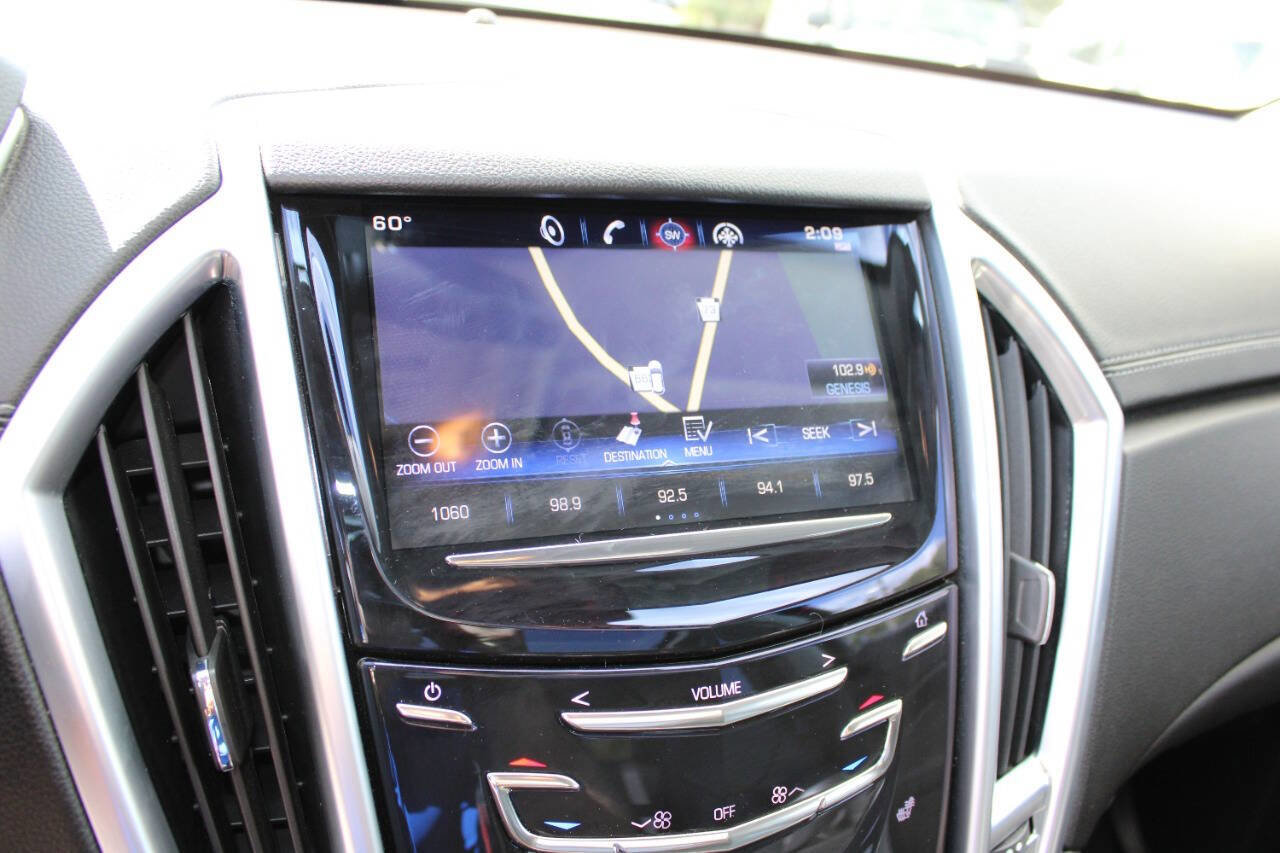 Used 2016 Cadillac SRX Luxury w/ Driver Awareness Package image 16