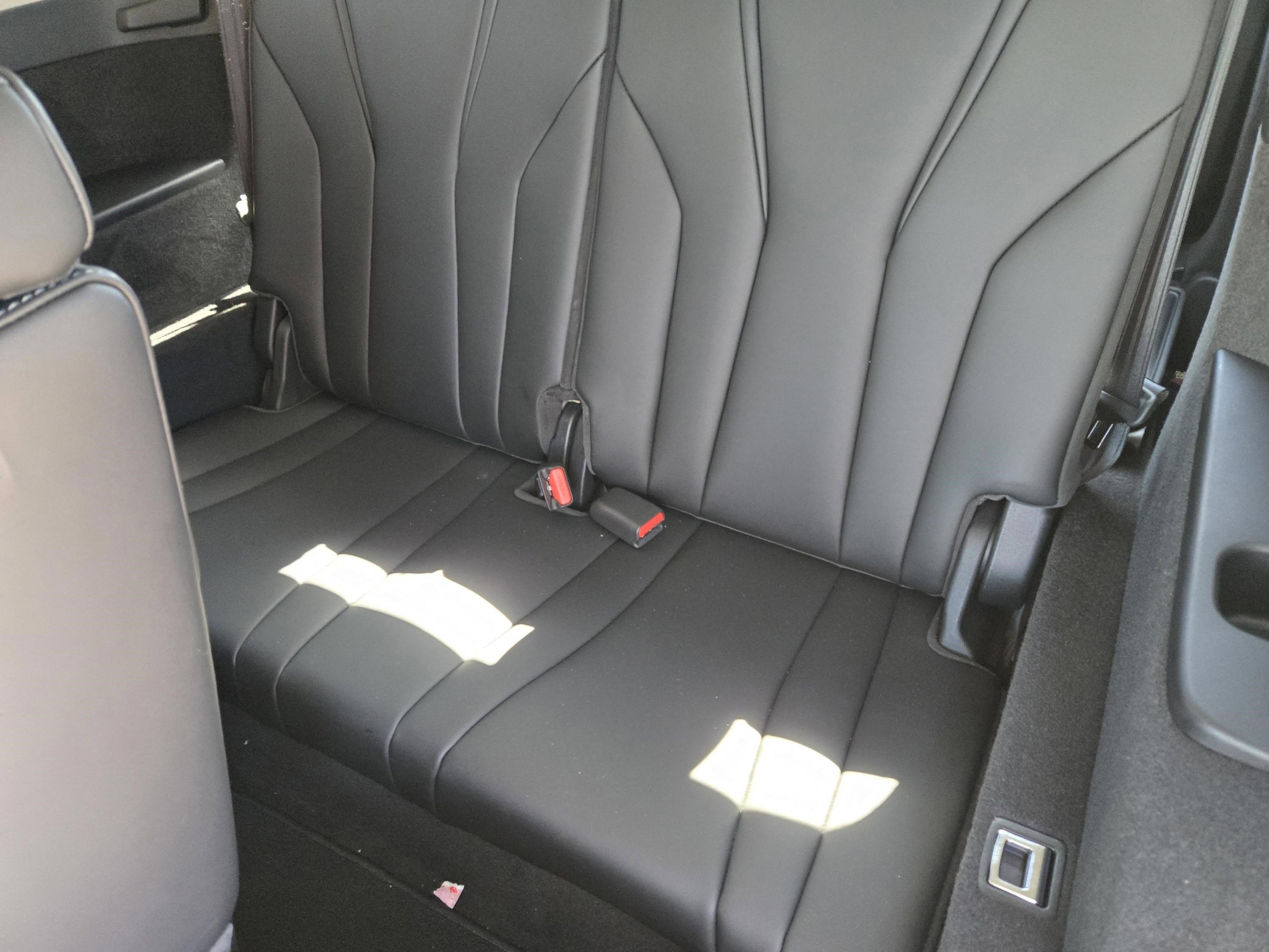 Certified 2024 Acura MDX FWD w/ Technology Package image 32