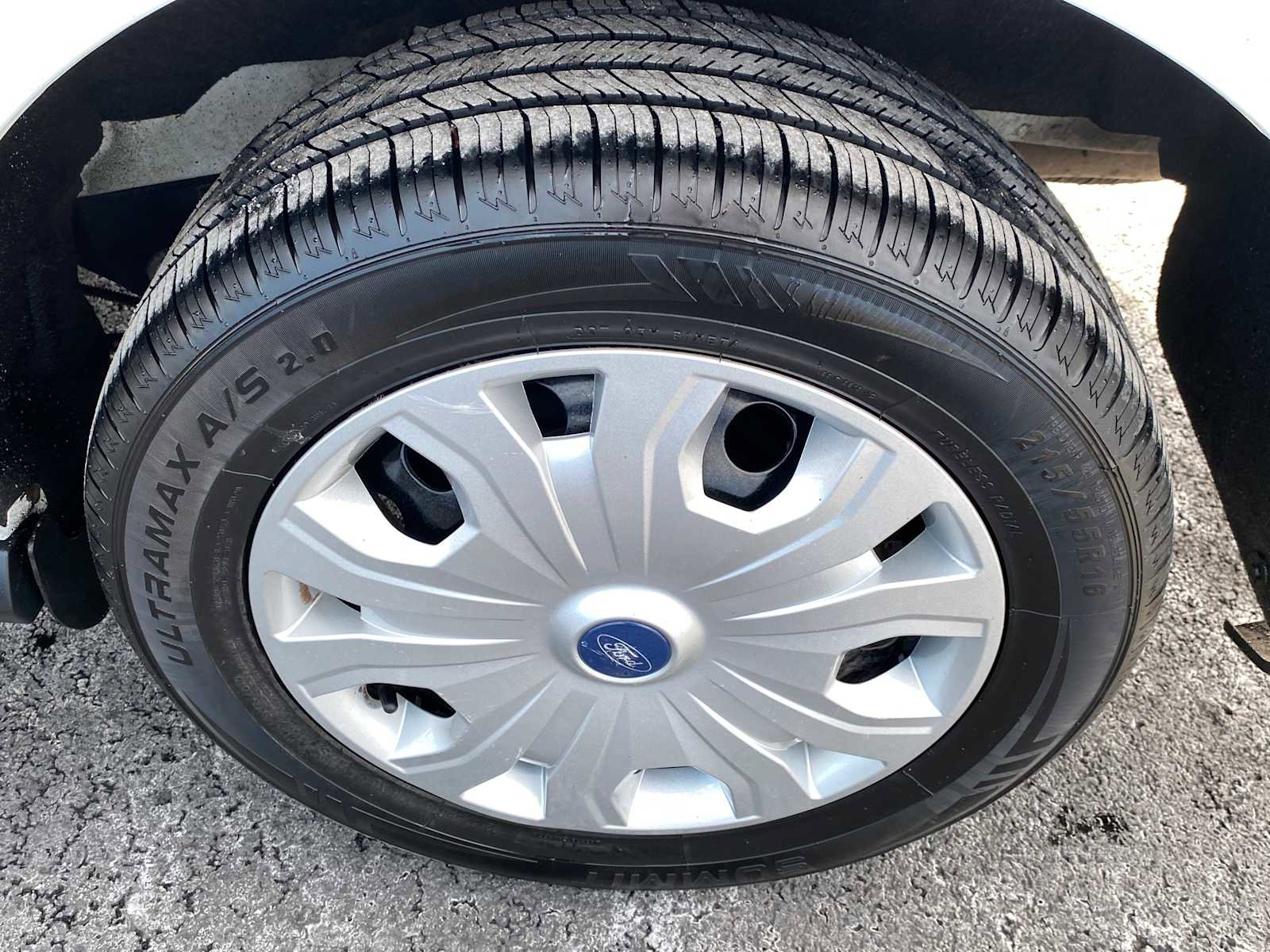 Used 2020 Ford Transit Connect XL image 34