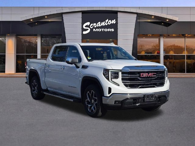 Used 2023 GMC Sierra 1500 SLT w/ SLT Premium Package AWD/4WD image 7