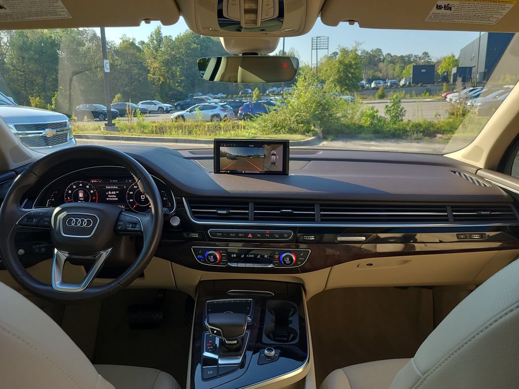 Used 2019 Audi Q7 3.0T Prestige w/ Prestige Package AWD/4WD image 22
