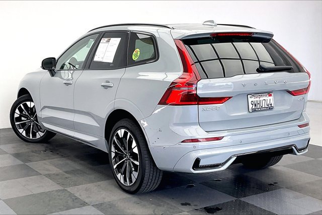 Used 2026 Volvo XC60 B5 Plus w/ Climate Package PRO AWD/4WD image 10