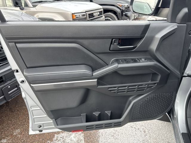 New 2025 Toyota Tacoma SR5 image 12