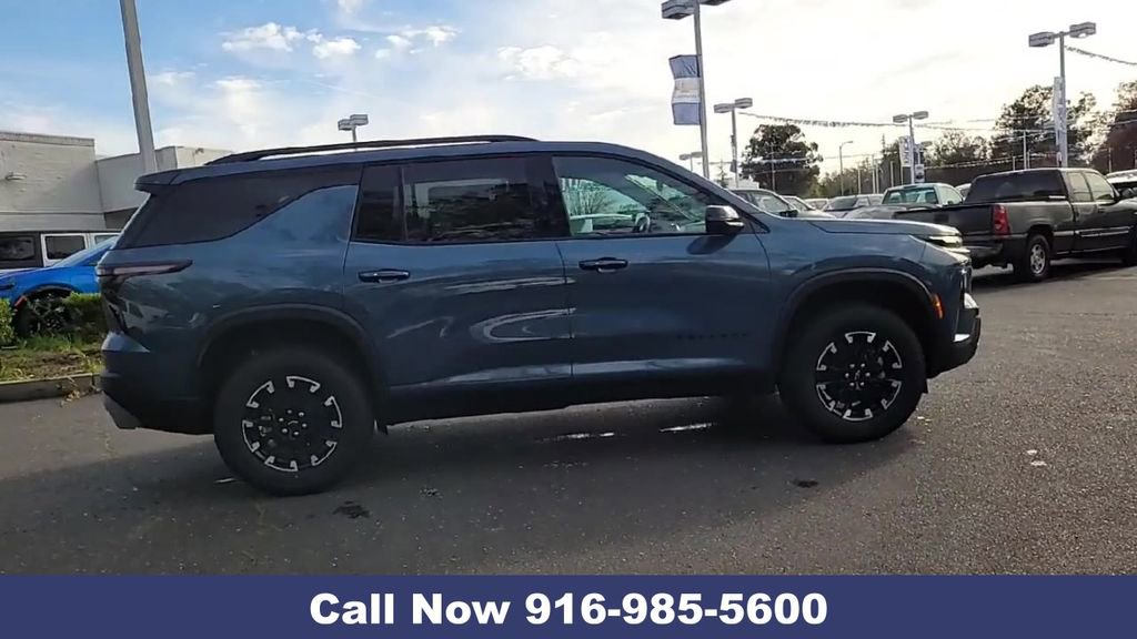 New 2026 Chevrolet Traverse Z71 w/ LPO, Floor Liner Package image 12