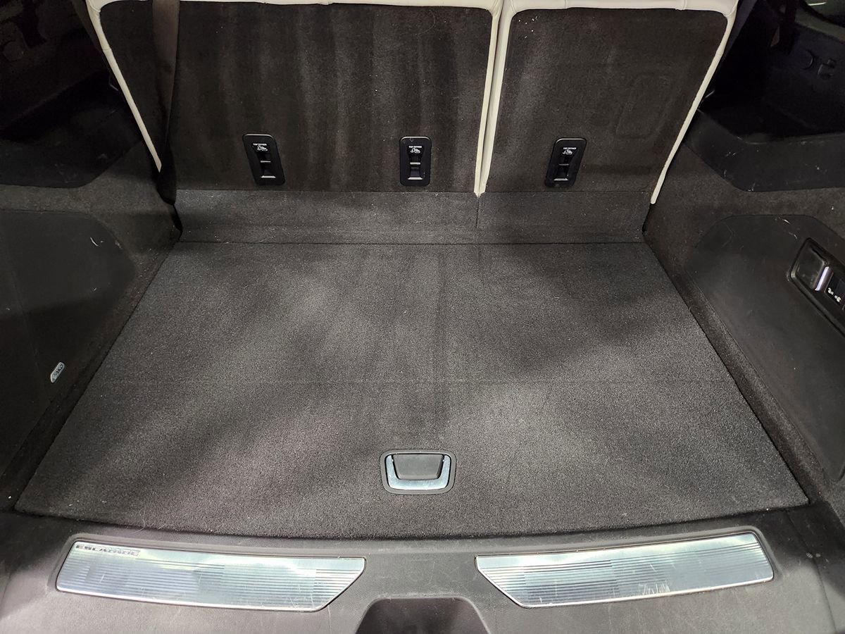 Used 2025 Cadillac Escalade ESV Sport Platinum image 61