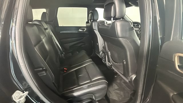 Used 2015 Jeep Grand Cherokee Limited w/ Trailer Tow Group IV AWD/4WD image 26