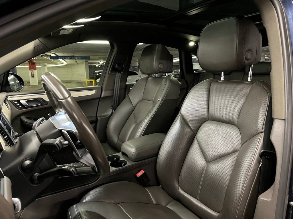 Used 2017 Porsche Macan S image 20