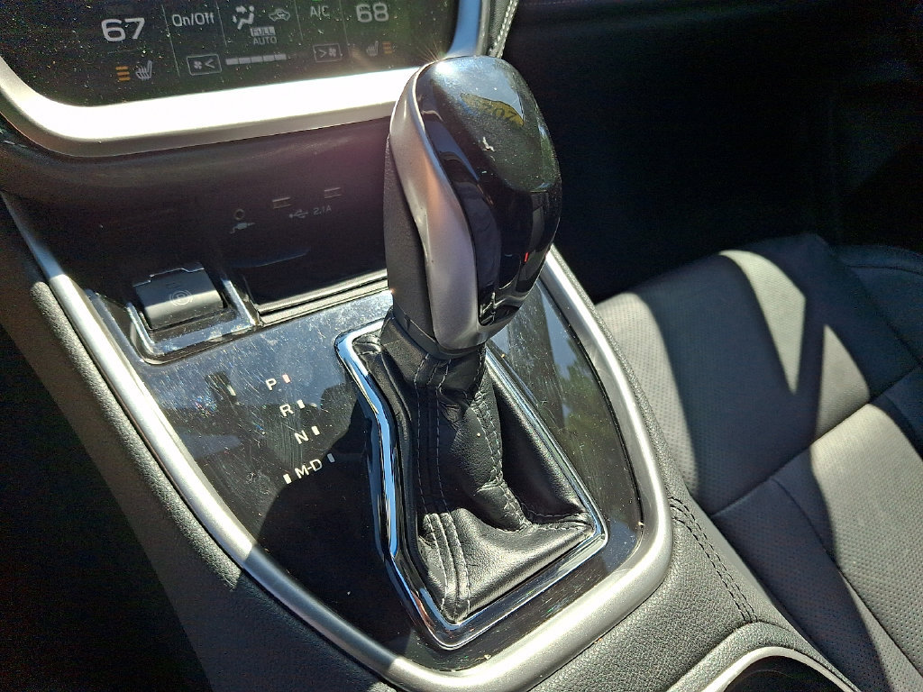 Used 2021 Subaru Outback Limited XT AWD/4WD image 18