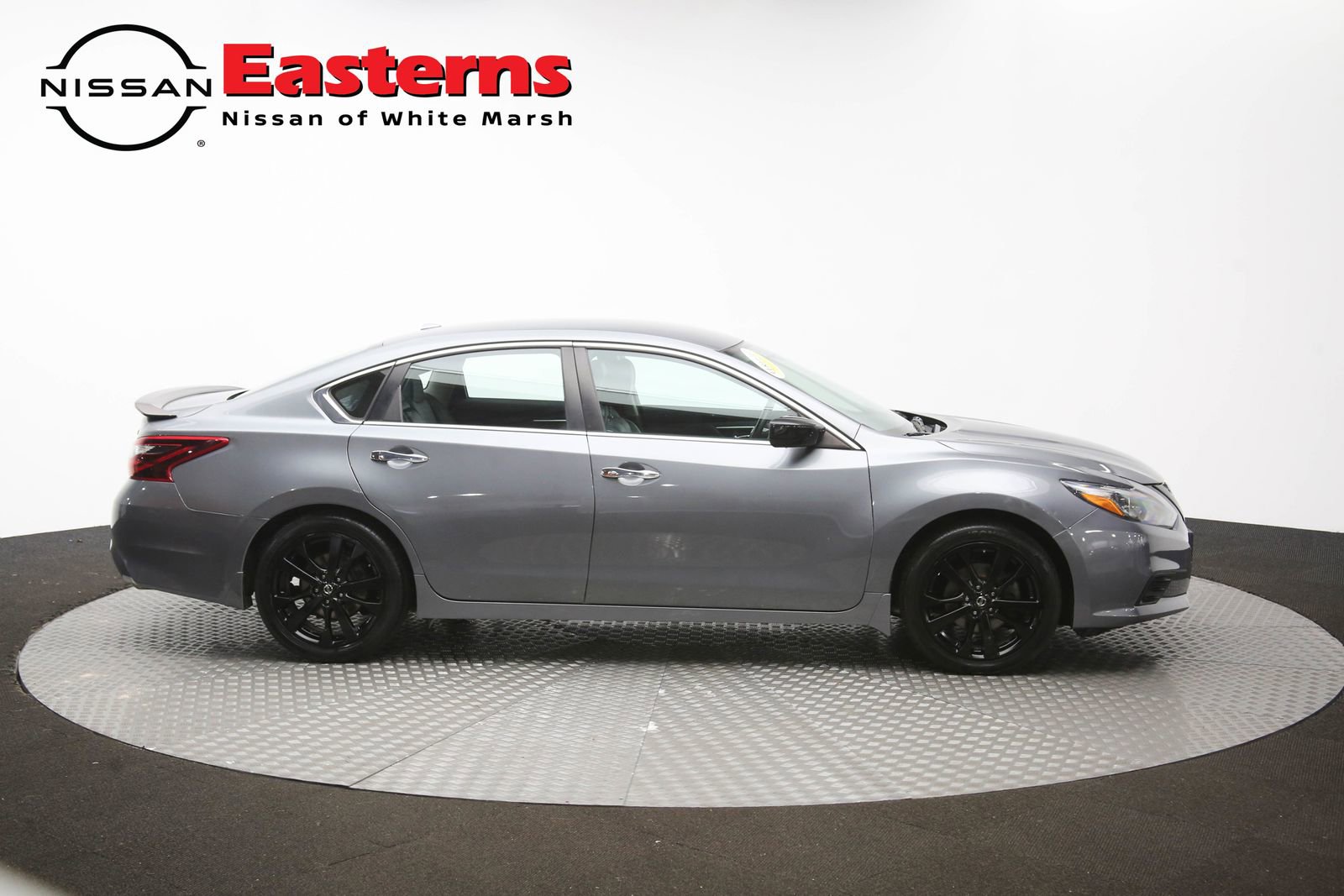 Used 2018 Nissan Altima 2.5 SR w/ SR Midnight Edition image 45