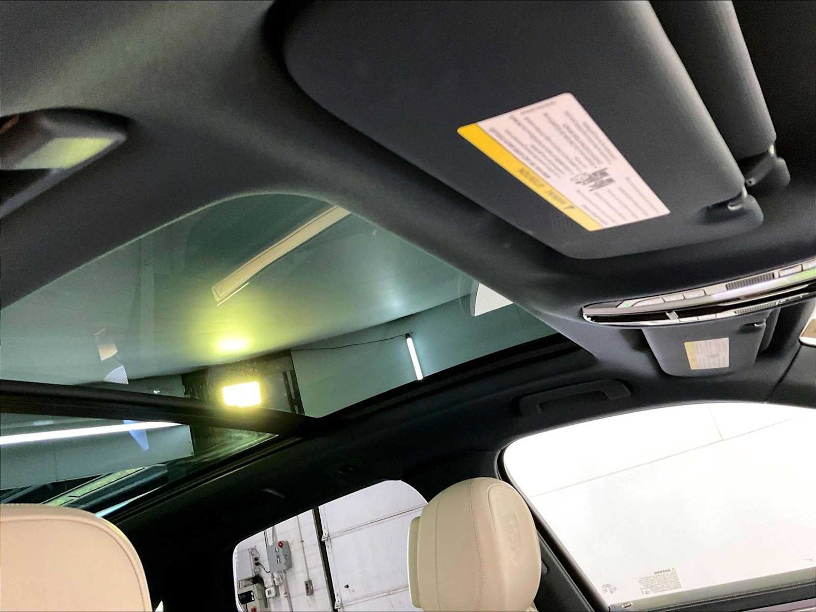 Certified 2023 Porsche Cayenne AWD/4WD image 20