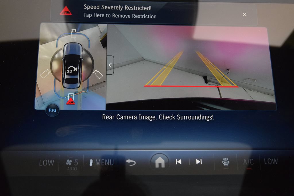 Used 2026 Mercedes-Benz E 350 4MATIC Sedan w/ Driver Assistance Package image 32
