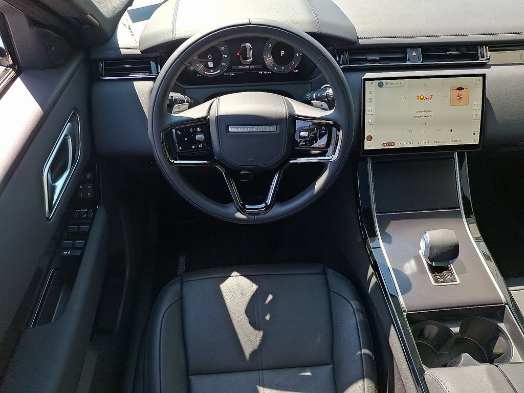 New 2026 Land Rover Range Rover Velar Dynamic SE AWD/4WD image 7