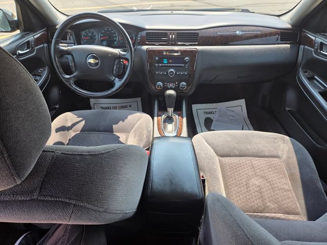 Used 2014 Chevrolet Impala LT w/ LT Sunroof Package FWD image 45