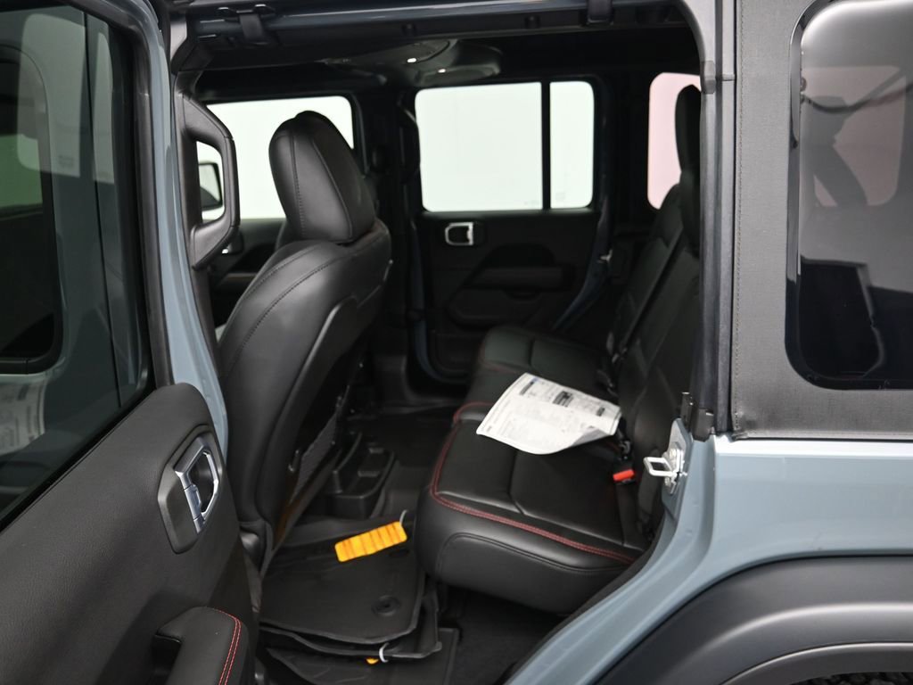 New 2026 Jeep Wrangler Unlimited Rubicon w/ Technology Group image 23