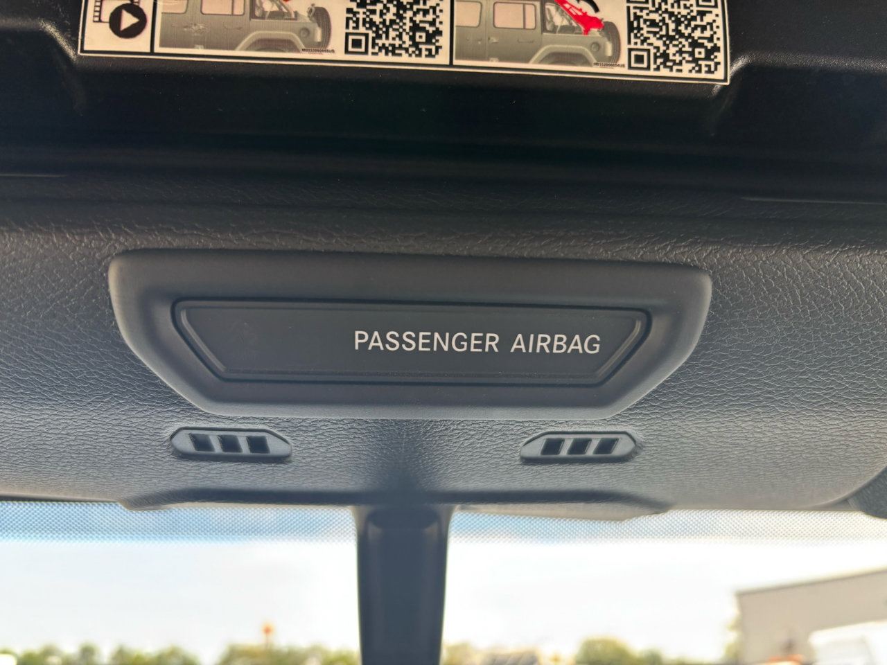 Used 2023 Jeep Wrangler Unlimited Sport image 30