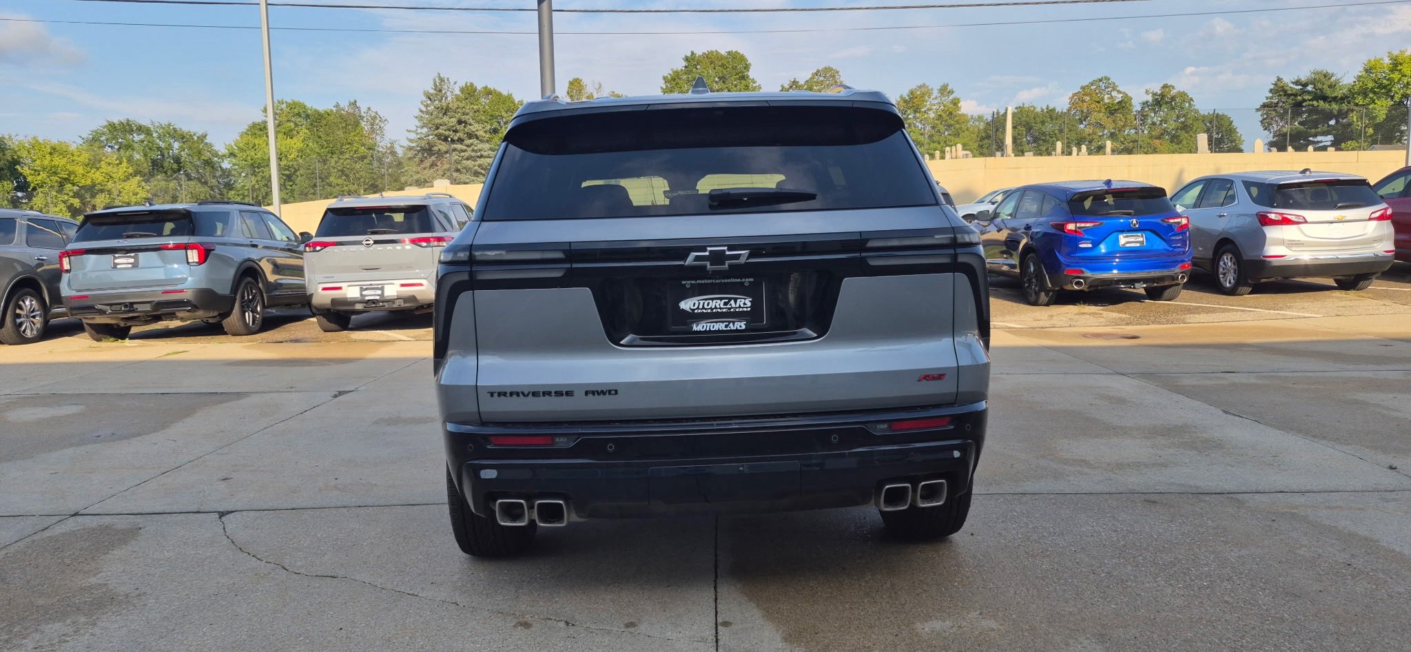 Used 2026 Chevrolet Traverse RS AWD/4WD image 3