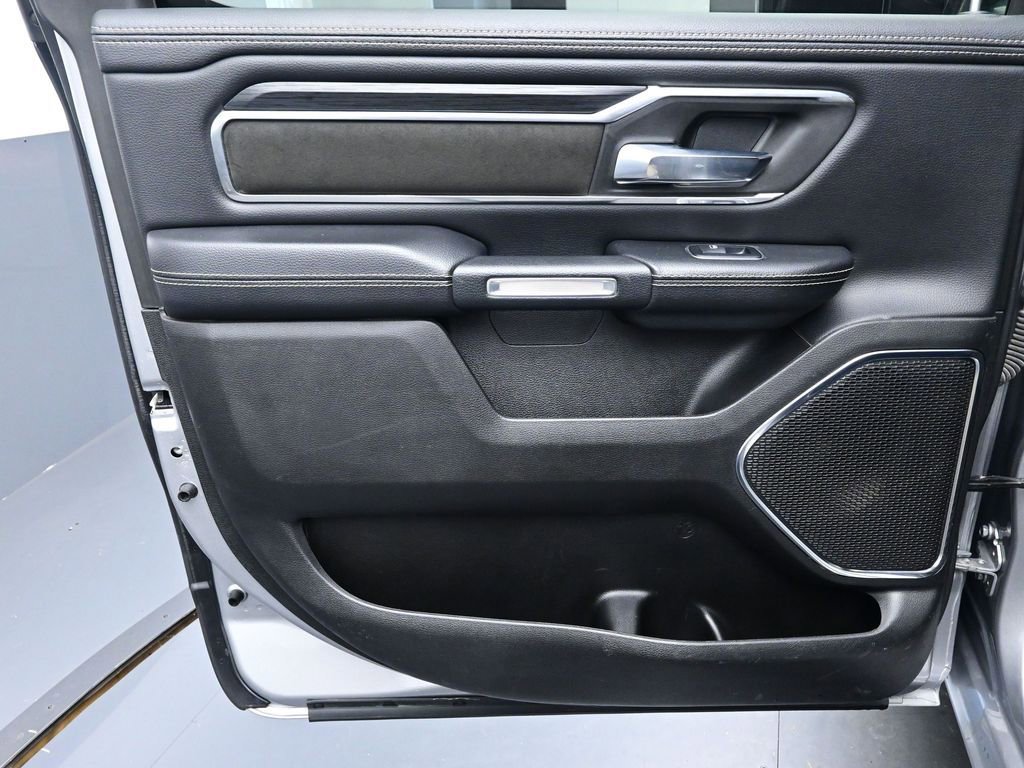 Used 2024 RAM 1500 Laramie image 22