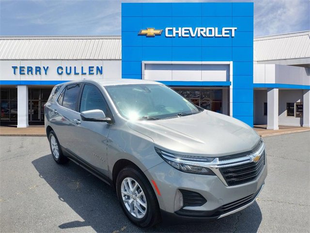 Used 2024 Chevrolet Equinox LT w/ LPO, Floor Liner Package