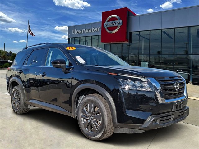 Used 2023 Nissan Pathfinder SV