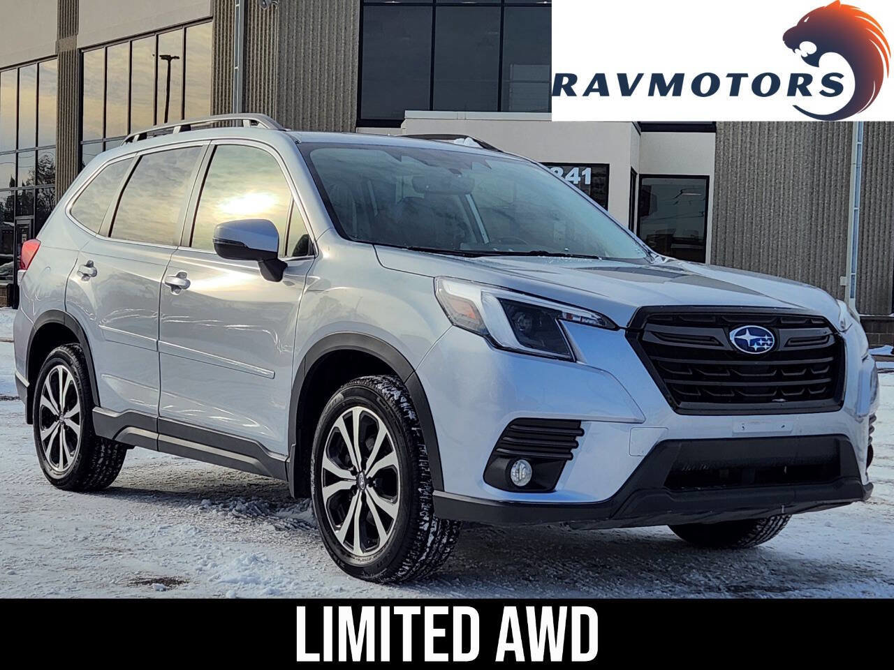 Used 2022 Subaru Forester Limited w/ Popular Package #2 image 1