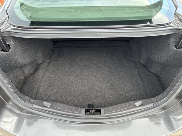 Used 2016 Ford Fusion SE FWD image 20