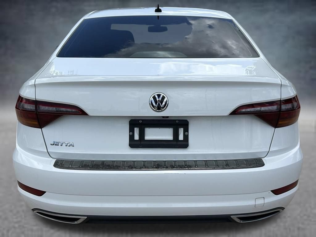Used 2019 Volkswagen Jetta R-Line w/ R-Line Cold Weather Package FWD image 5