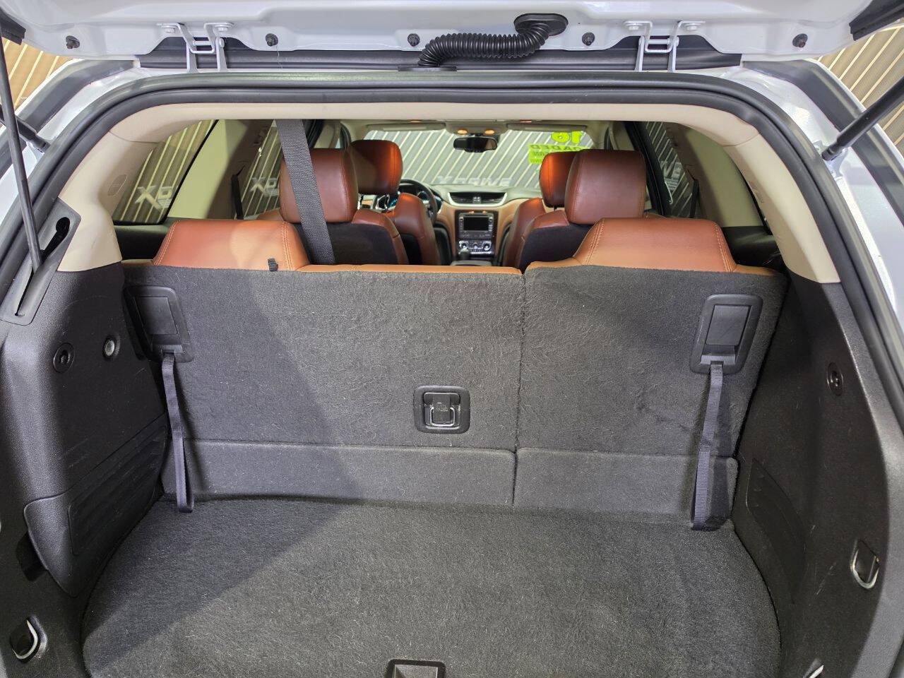 Used 2016 Chevrolet Traverse LTZ FWD image 37