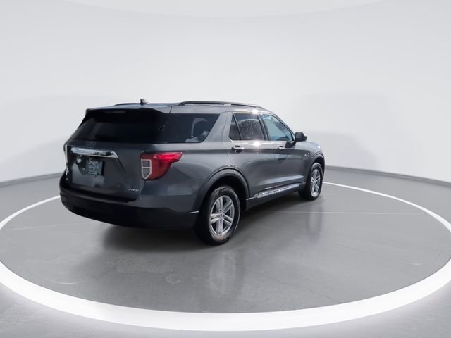 Used 2023 Ford Explorer XLT w/ Class IV Trailer Tow Package image 10