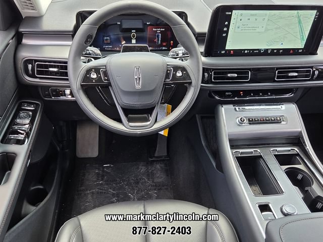 New 2026 Lincoln Aviator 2WD w/ Jet Appearance Package image 11