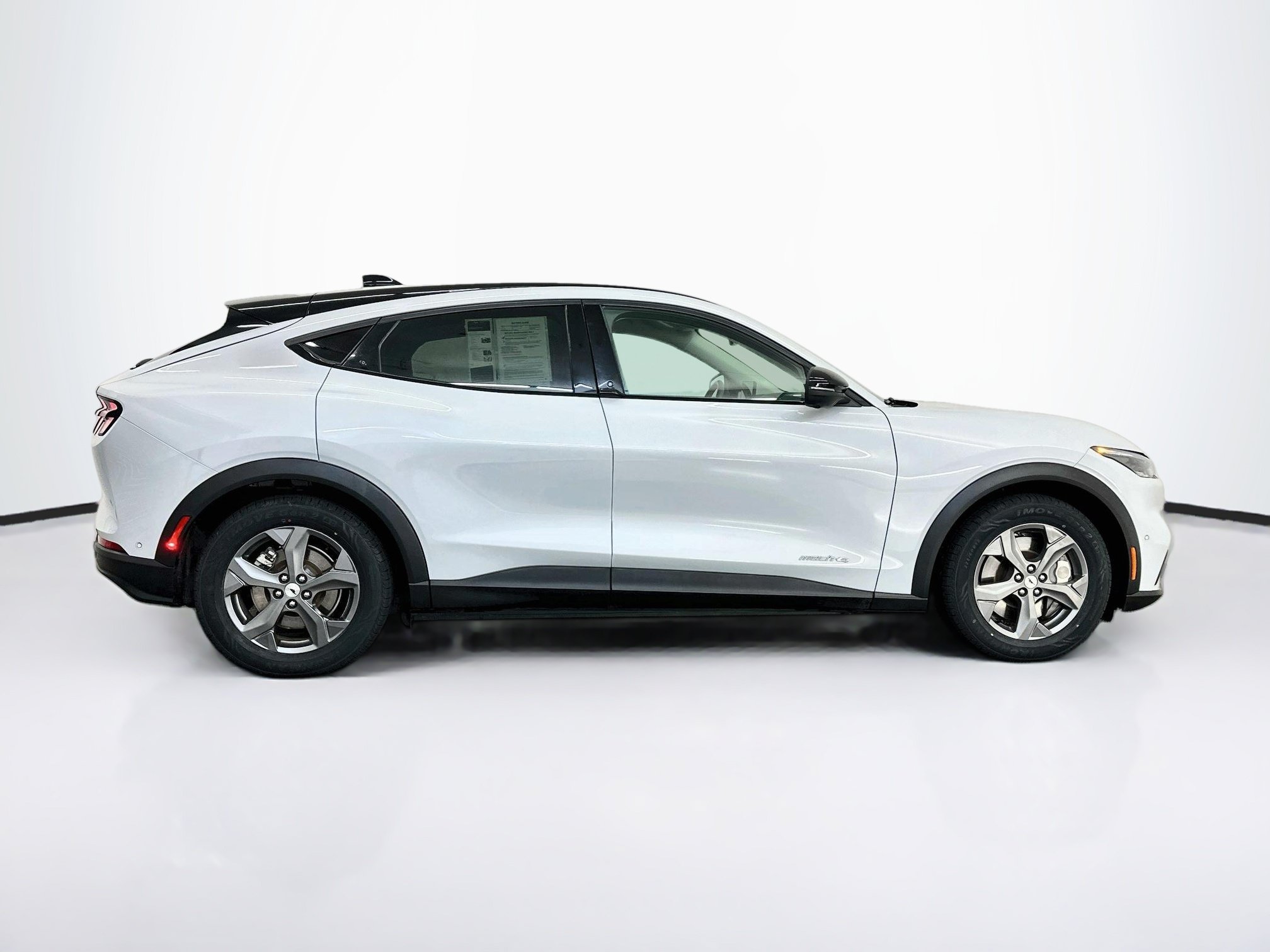Used 2023 Ford Mustang Mach-E Select AWD/4WD image 10
