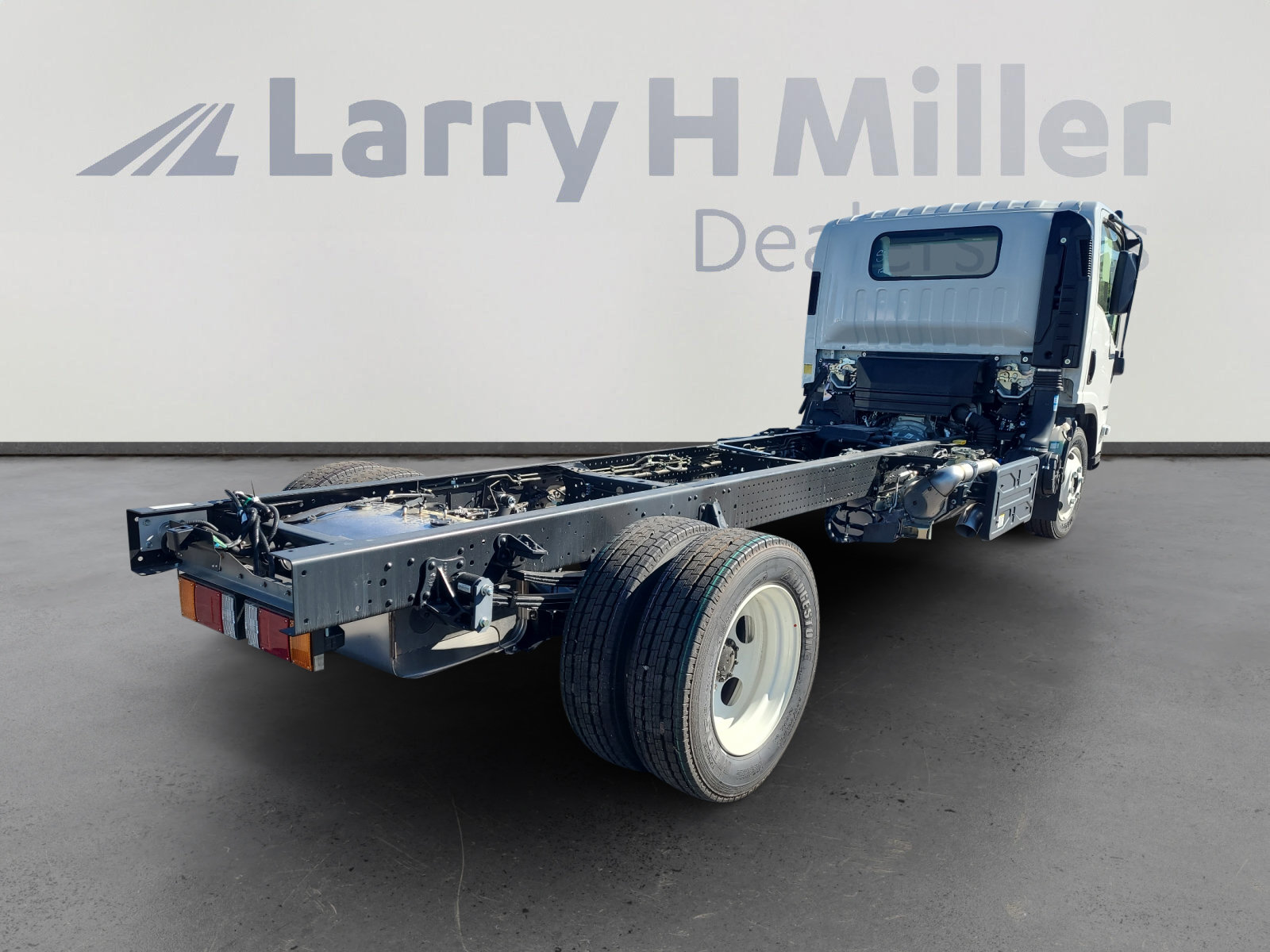 New 2025 Chevrolet Low Cab Forward 5500 XD RWD image 5