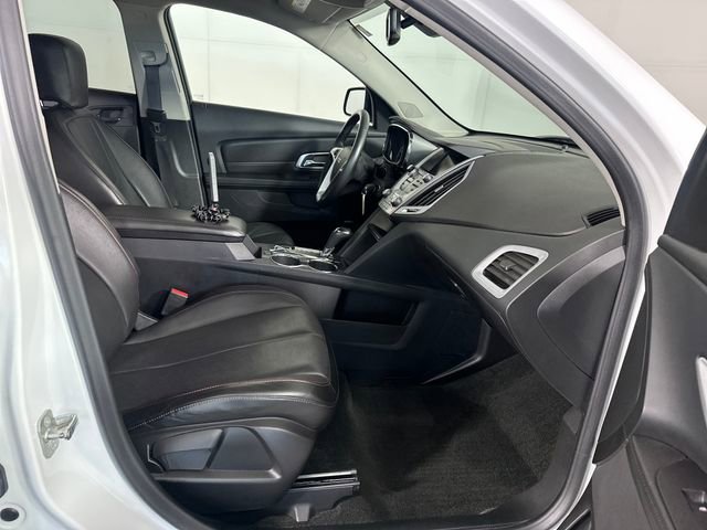 Used 2017 GMC Terrain SLT w/ Open Road Package image 28