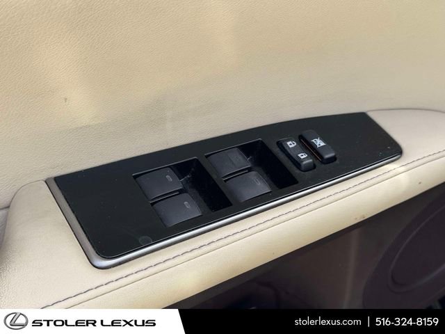 Used 2016 Lexus ES 350 w/ Luxury Package w/Wood Trim FWD image 22