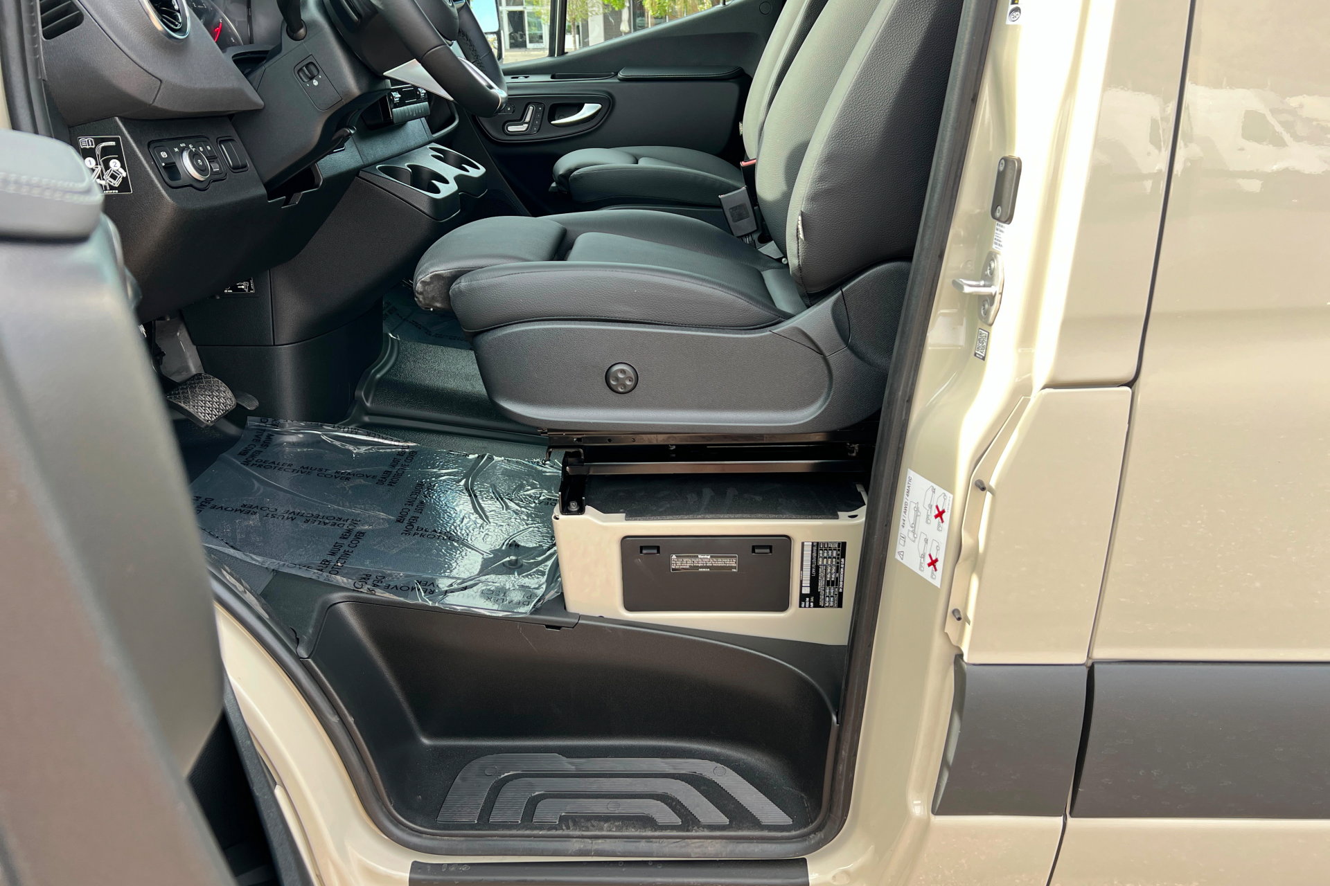 New 2026 Mercedes-Benz Sprinter 2500 image 16