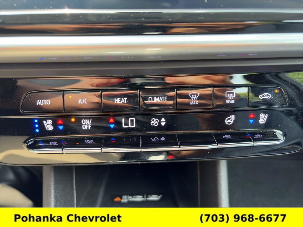 Certified 2023 Chevrolet Bolt EUV Premier FWD image 17
