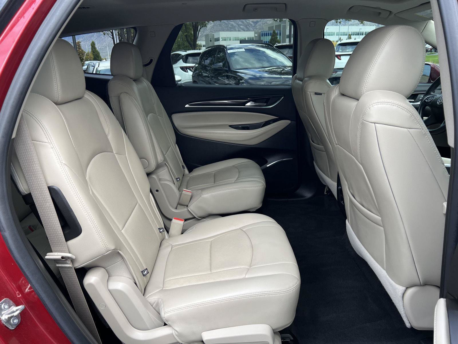 Used 2019 Buick Enclave Essence w/ Trailering Package, 5000 lbs. AWD/4WD image 5