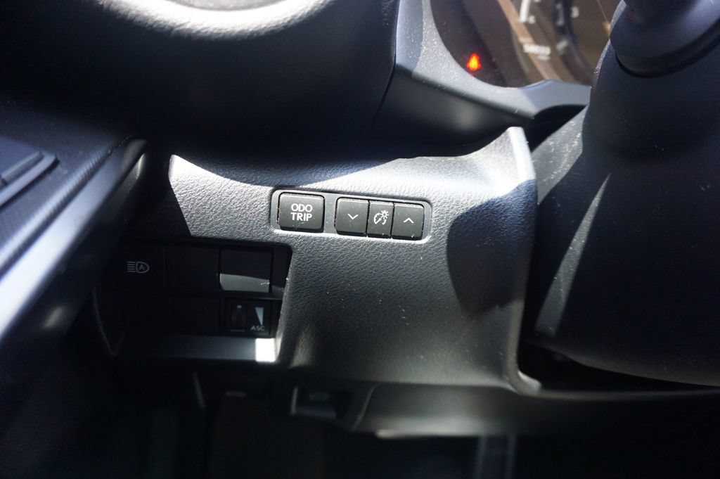 Used 2021 Lexus IS 350 F Sport w/ Navigation Package RWD image 5