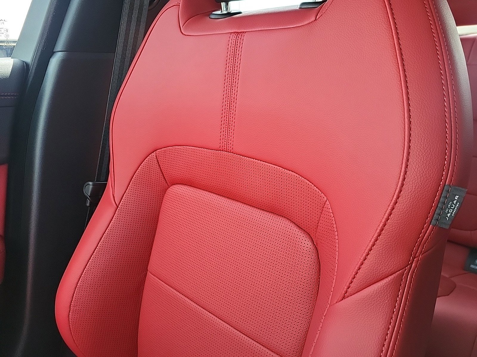 New 2024 Jaguar XF R-Dynamic SE image 29