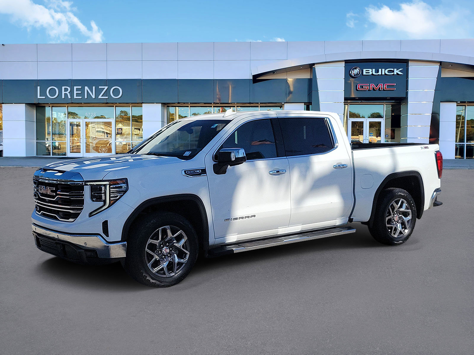 Used 2022 GMC Sierra 1500 SLT w/ SLT Premium Plus Package image 1