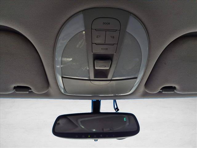Used 2013 Hyundai Genesis 3.8 w/ Premium Pkg RWD image 21