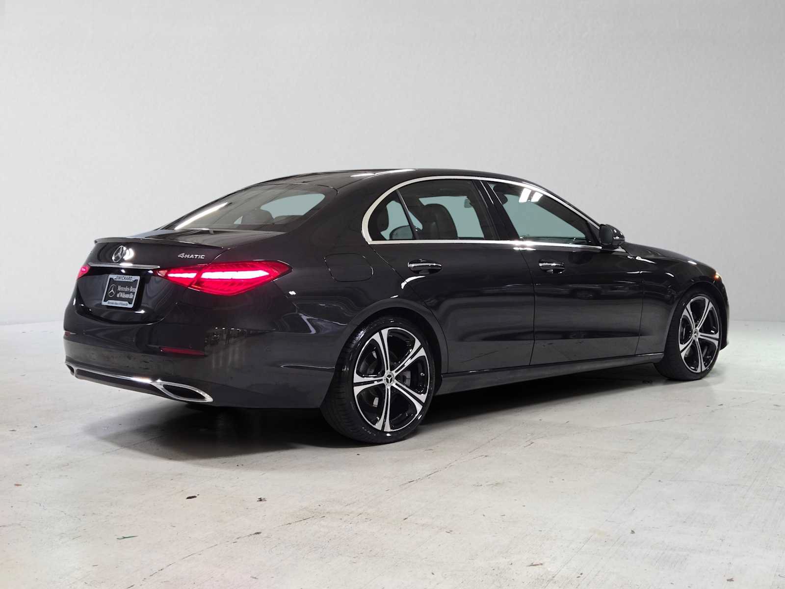 Certified 2023 Mercedes-Benz C 300 4MATIC Sedan image 3