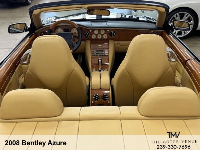 Used 2008 Bentley Azure RWD image 27