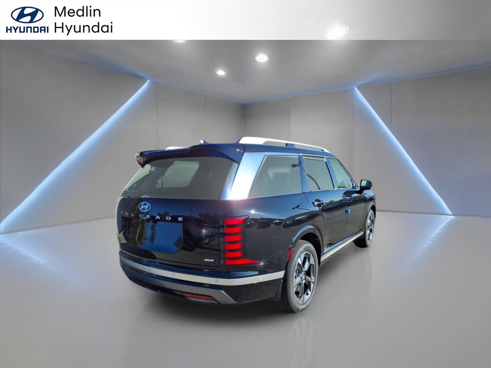 New 2026 Hyundai Palisade Limited image 3