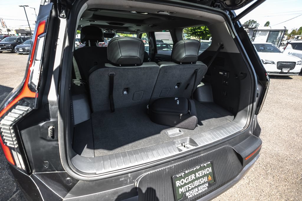 Used 2024 Kia EV9 Wind AWD/4WD image 34