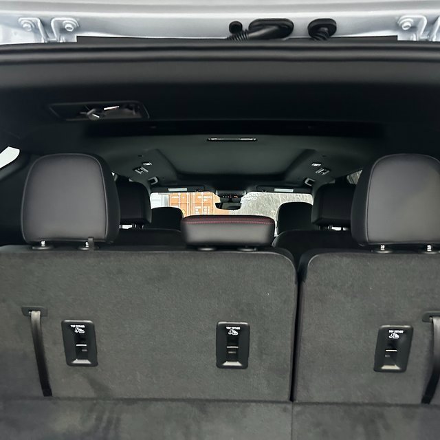 New 2026 Chevrolet Traverse Z71 w/ Driver Confidence Package image 15